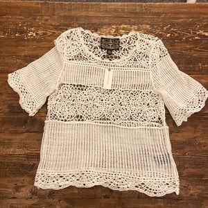 Beautiful Lace Anthropologie Top! Size Small